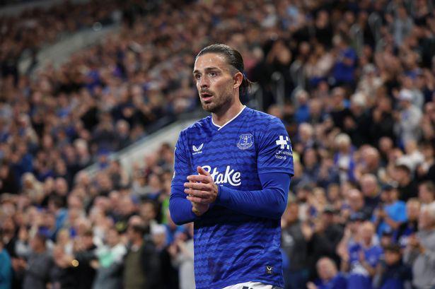 世界杯比赛几点开始-霍尔：格拉利什非常勤奋，几乎每天都是最早到训练场最晚离开